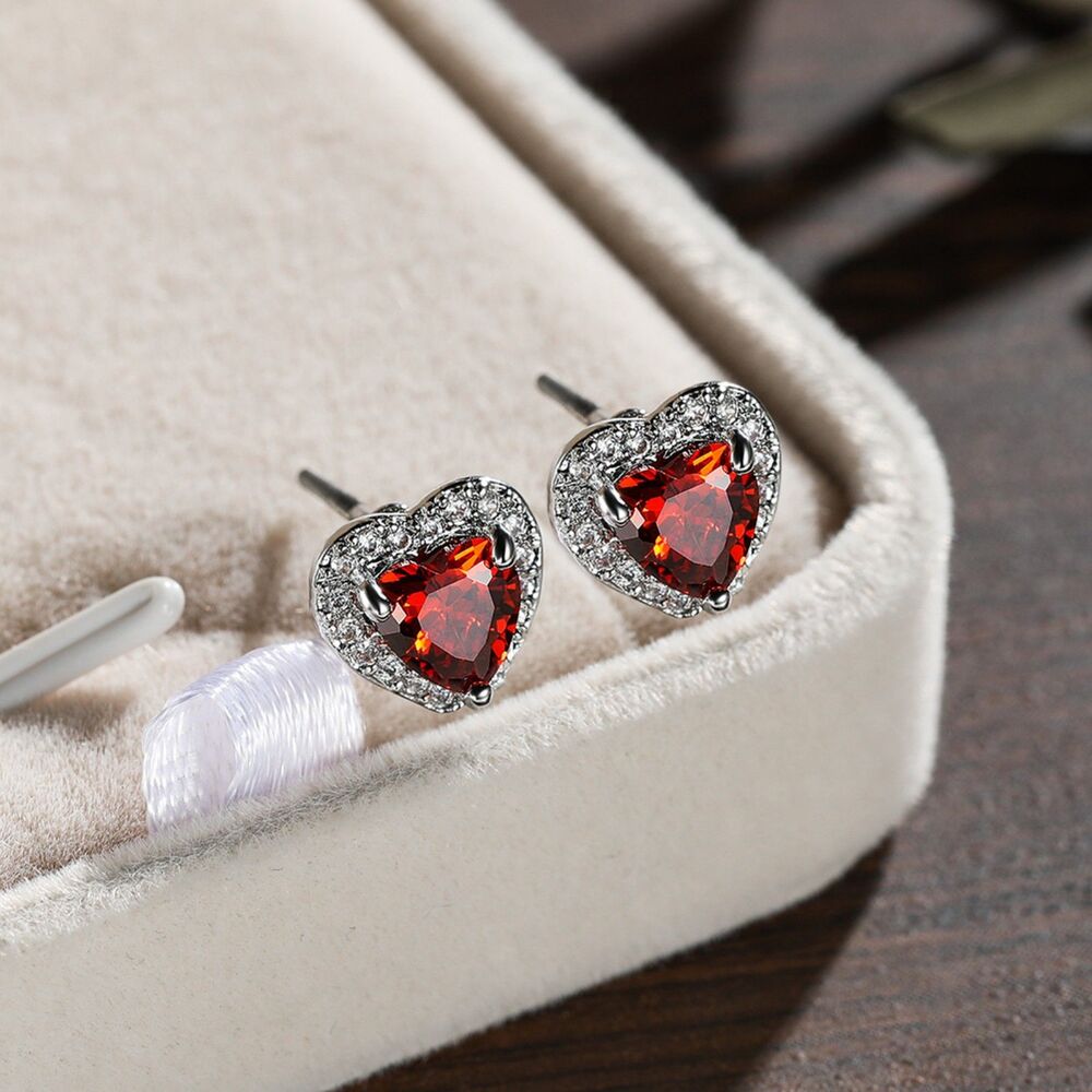 Heart Cut Simulated Diamond Stud Earrings – High Quality & Multiple Colors ✨